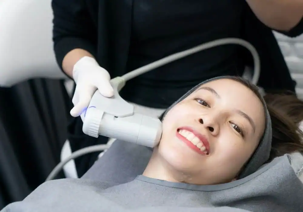 HIFU treatment King's Cross in progress
